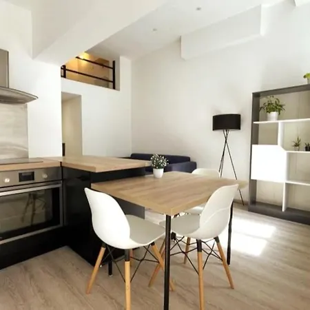Taote - Avec Terrasse Au Coeur De Apartment Brignoles